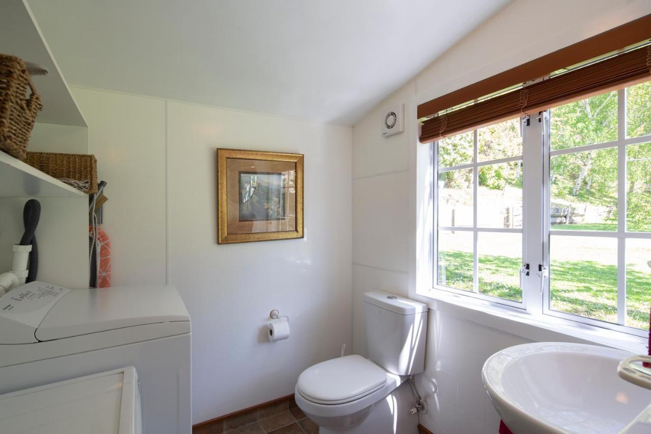 Trelawn Riverside Cottages Arthurs Point Экстерьер фото