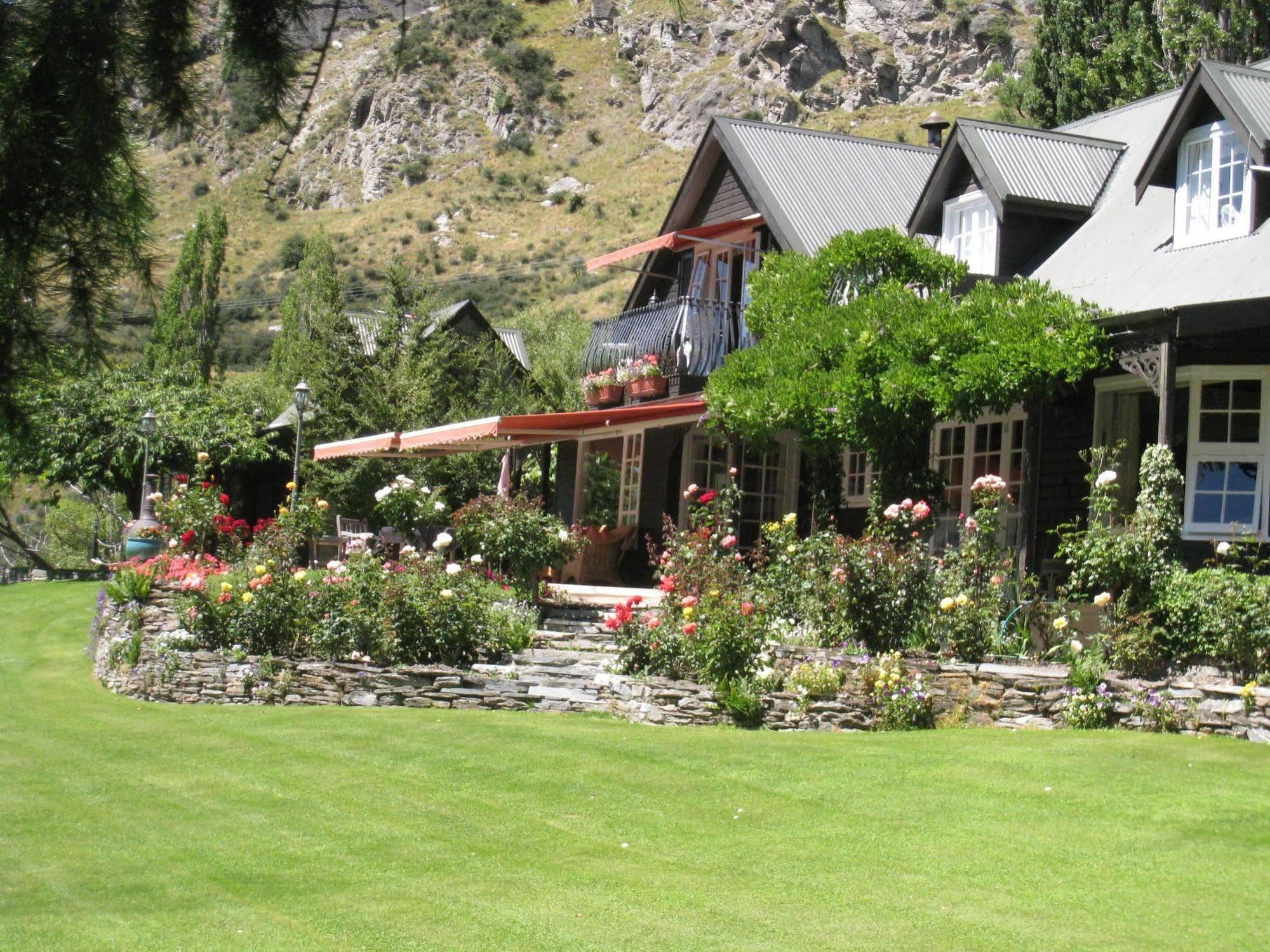 Trelawn Riverside Cottages Arthurs Point Экстерьер фото